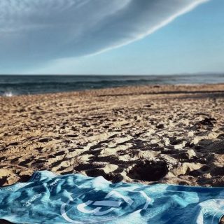 The beach essential | 4B Ocean Spiral Beach towel 💥
Tap to shop 
⠀⠀⠀⠀⠀⠀⠀⠀⠀
.
.
.
 #mensclothing #mensfashion #mensstyle #basics #essentials #streetwear #mensstreetwear #4blabel #burgessbrothers #loungewear #wardrobeessentials #wardrobestaples #menswear #streetstyle #ootd #instastyle