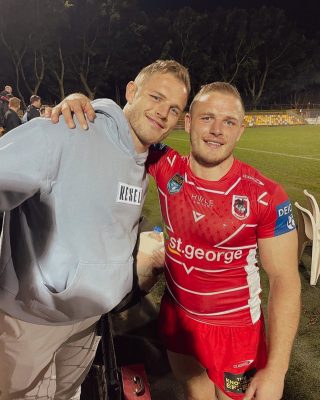 There's no support quite like family support •@thomasburgess on the sidelines for @george.burgess2.0 last one for the season 🔥​​​​​​​​
​​​​​​​​
.​​​​​​​​
.​​​​​​​​
. ​​​​​​​​
#mensclothing #mensfashion #mensstyle #basics #essentials #streetwear #mensstreetwear #4blabel #burgessbrothers #loungewear #wardrobeessentials #wardrobestaples #menswear #streetstyle #ootd #instastyle #staplestyle #everyday #everydaystyle #quality #cottonjersey